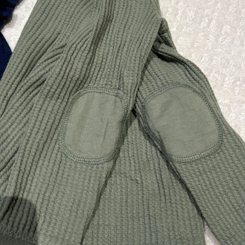 Old navy | 5t green waffle shirt